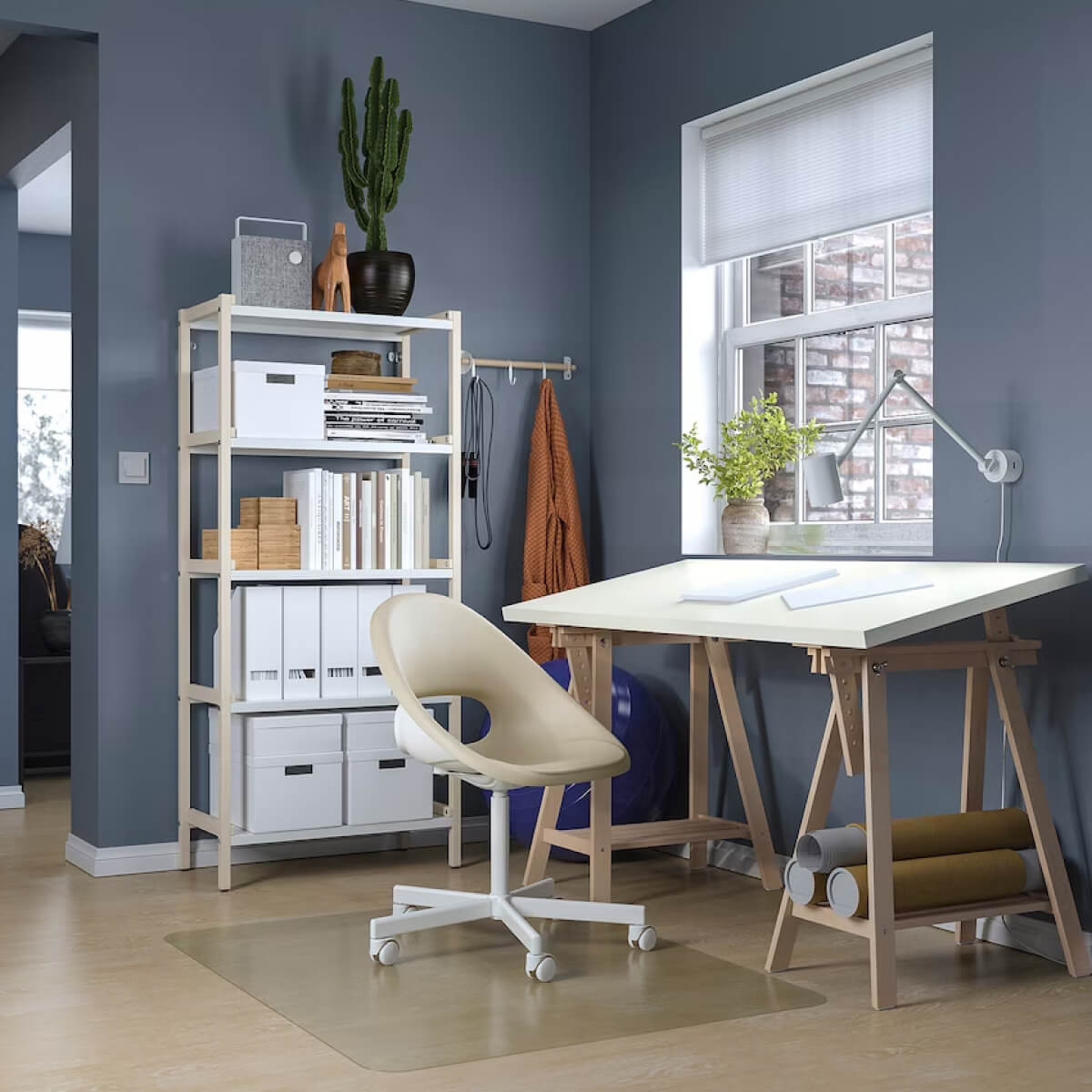 LAGKAPTEN / MITTBACK Desk