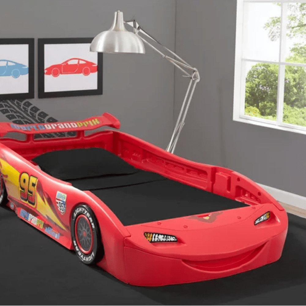 Disney/Pixar Cars Lightning McQueen